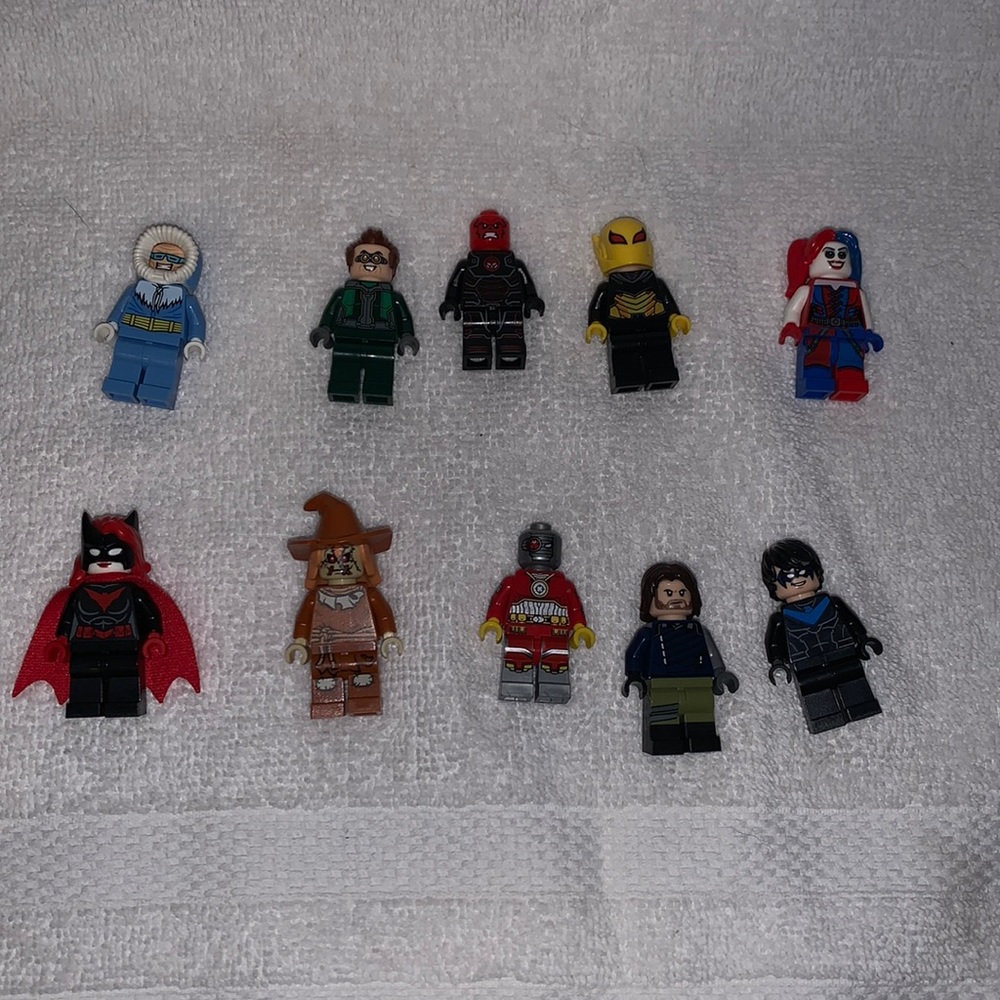 DC/Marvel Lego Figure A lot of 10